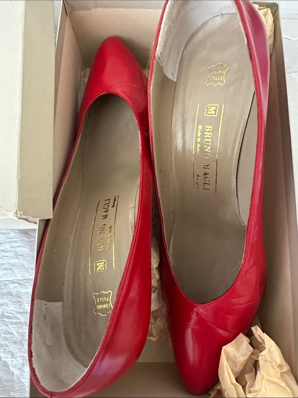 Bruno Magli Vintage 9B Red Leather Pumps